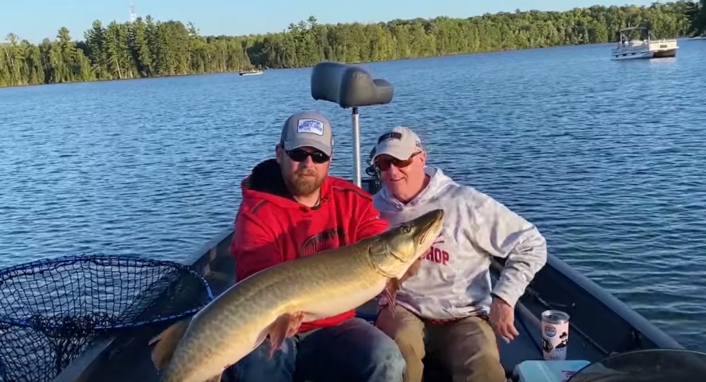 Musky Shop TV: Steve's Monster Wisconsin Musky