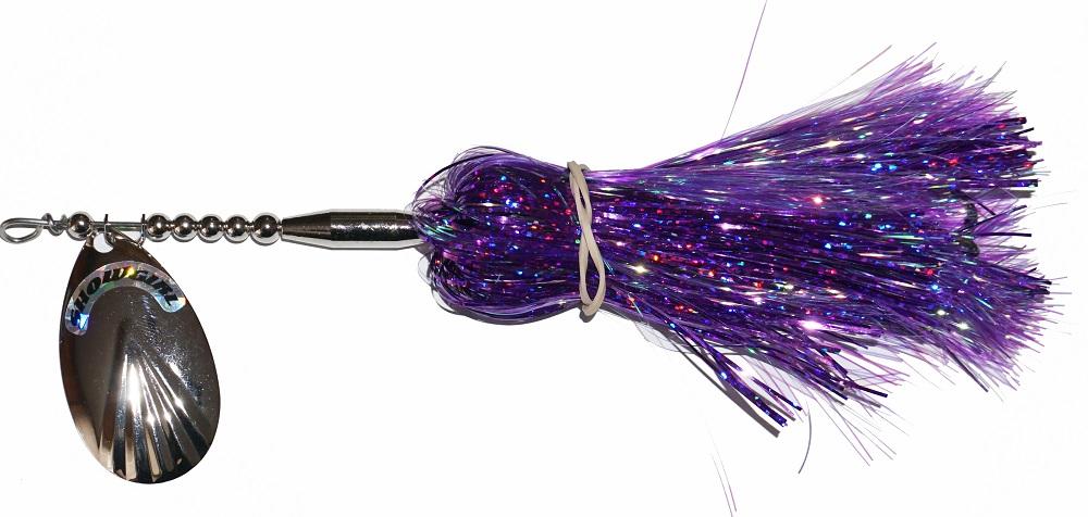 Musky Mayhem Tackle Showgirl (Single Blade)